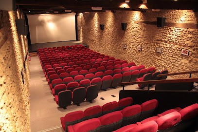 Cinéma Omar Sy, Cinéma à Trappes